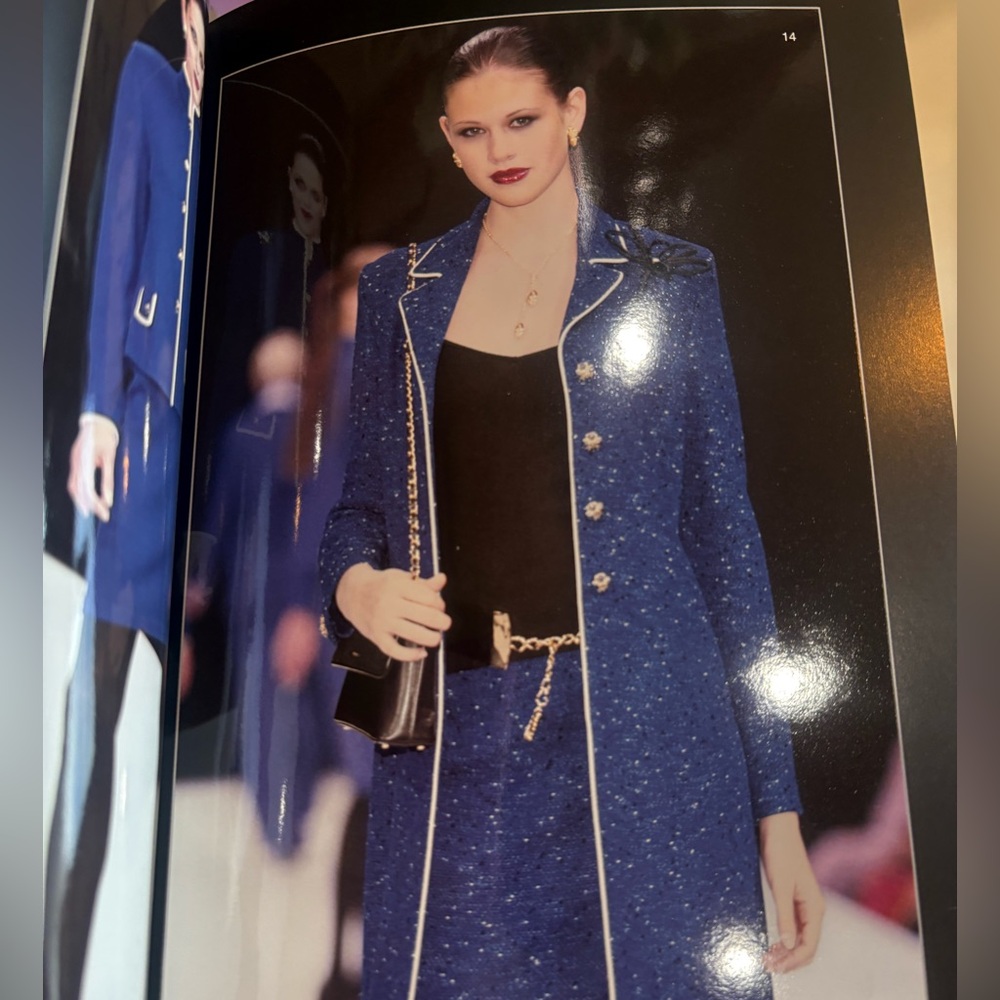 St. John by Marie St. John 2002 Fall Collection Fashion Catalog - Picture 6 of 10